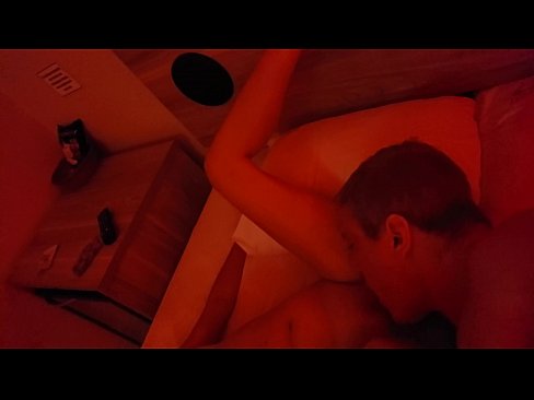 ❤️ Nire pussy bustia miazkatzen. ️❌ Kalitatezko pornoa gugan