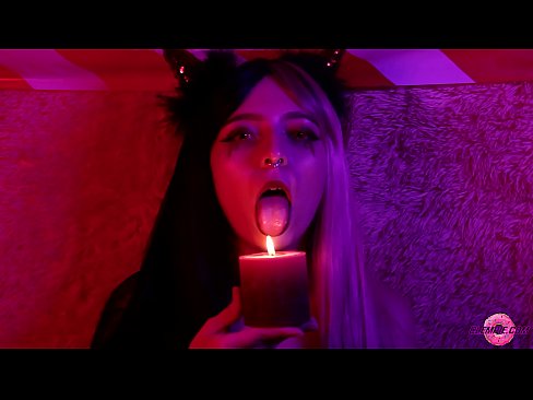 ❤️ Succubus Sexy-ren Pumada Sutsua Ahoa betetzearekin ️❌ Kalitatezko pornoa gugan